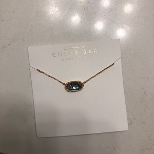 Kendra Scott necklace